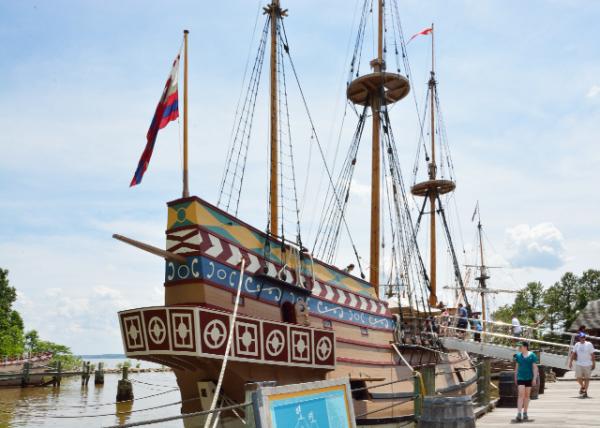 2014-05-25_Susan Constant over James River.jpg