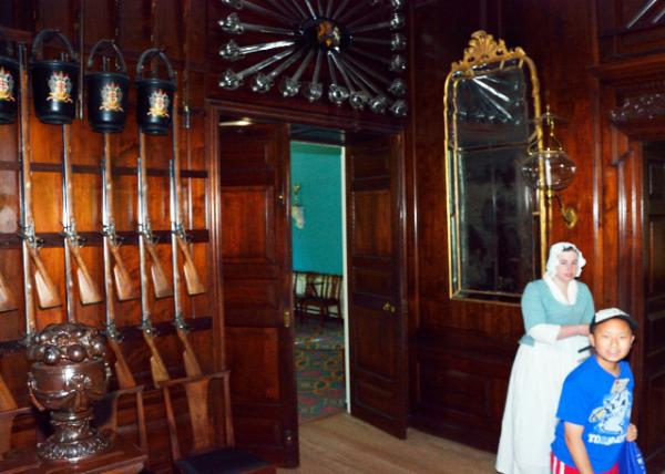 2014-05-26_Governor's Palace Knives Out Rooms-80001.JPG