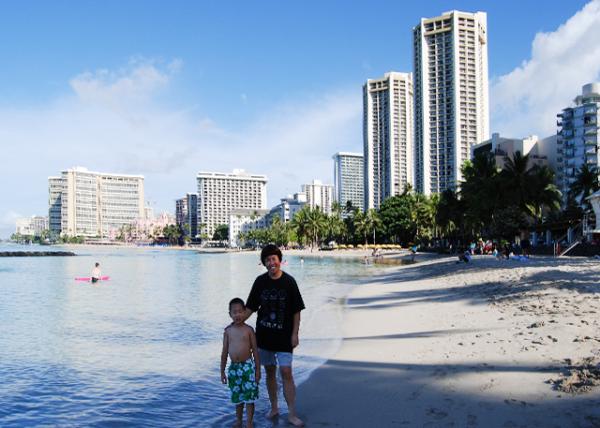 09-28-07_ Waikiki Beach.jpg