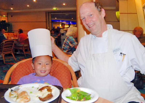 10-03-07_ NCL Pride of Aloha_Chef.JPG
