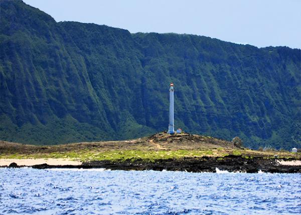 10-04-07_Molokai_Lighthouse-20001.jpg