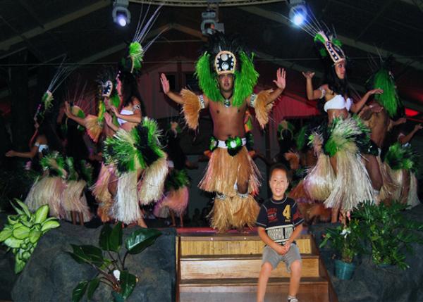 10-09-07_ Lu'au Kalamaku Featuring Mesmerizing Hula, Fire Knife Dancing, & Live Music-10001.jpg