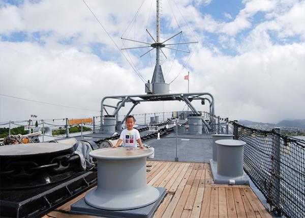 09-30-07_ Pearl Harbor Memorial_USS Battleship Missouri Memorial Mast.jpg