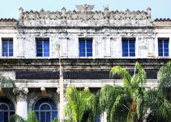 01-23-09_ Federal Bldg ¥0001.JPG