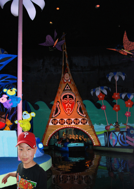 04-06-12_Fantasyland_Island Hut-10001.jpg