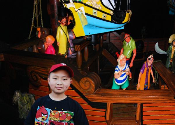 04-06-12_Fantasyland_Peter Pan's Flight,  a Rail-Suspended Dark Ride-10001.jpg