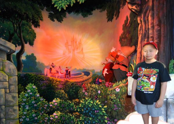 04-06-12_Happy Ending from Snow White's Scary Adventures-10001.jpg