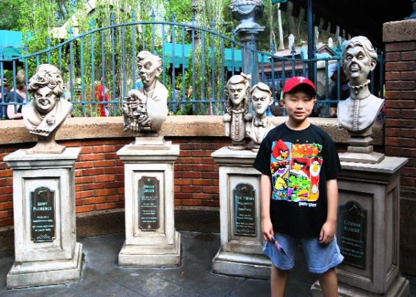 04-06-12_Haunted Mansion.jpg