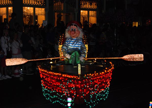 04-06-12_Parade_10_Mr. Smee as Captain Hook's Boatswain in Peter Pan.jpg