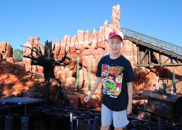 04-06-12_Big Thunder Mountain Railroad a Mine Train Roller Coaster @ Frontierland-10001.jpg