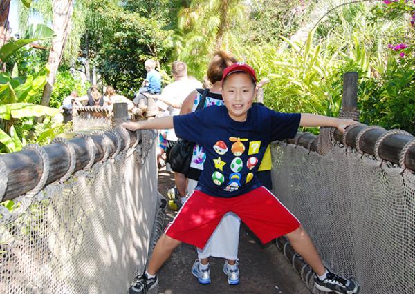 2012-04-08_19_Camp Jurassic_Walkway.jpg