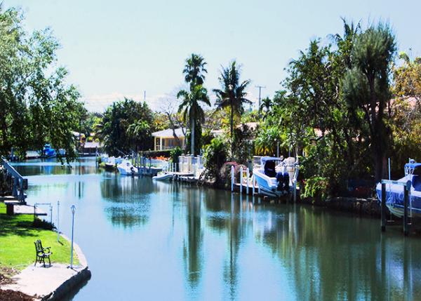03-28-13_ Coral Gables_Ocean Canal ˺-200010001.JPG