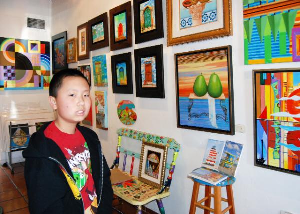 03-28-13_ Miami_Art Store in Little Havana0001.JPG