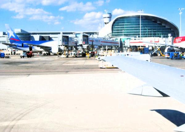 01-22-09_ Miami Intl Airport (MIA) ܹʻ-10001.JPG