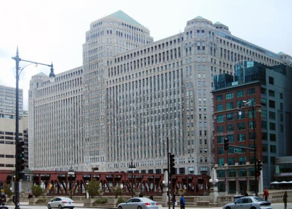 09-15-11_11_Merchandise Mart in the Early 20th Century Art Deco.jpg