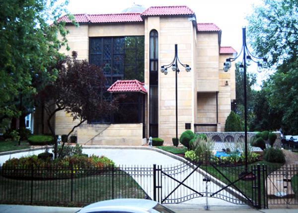 09-16-11_10_4855 S Woodlawn Ave_Home to Elijah Muhammad, the leader of the Nation of Islam.jpg