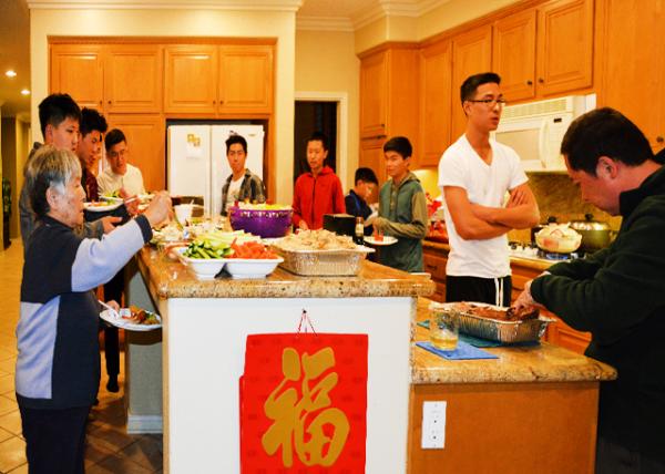 2016-12-24_Holiday Party-40001.JPG