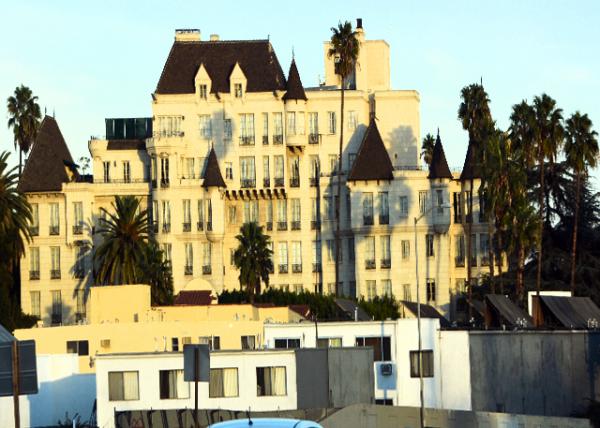 2016-12-25_Hollywood Hotel Ƶ0001.JPG