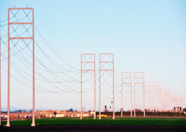 2016-12-25_Thousand Oaks_Silhouette of High Voltage Electric Towers ǧǡѹӰ0001.JPG