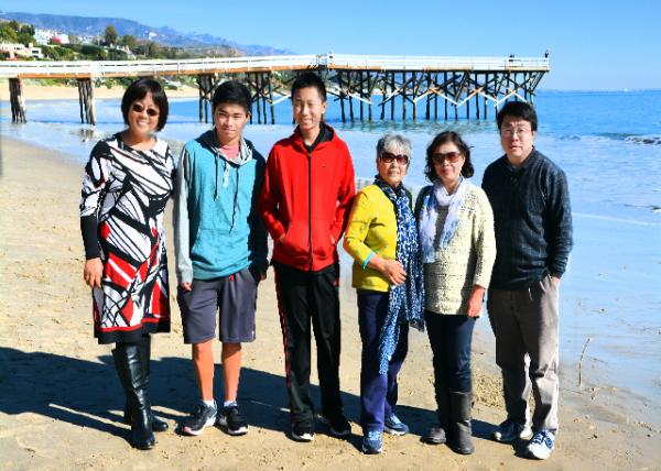 2016-12-25_Paradise Cove Beach-10001.JPG