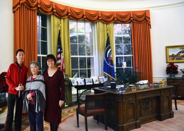 2016-12-26_Oval Office ͳԲΰ칫-10001.jpg