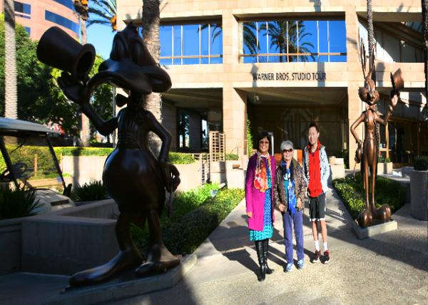 2016-12-27_Warner Bros Studio_Entrance ɵӰǰ칫¥-30001.JPG