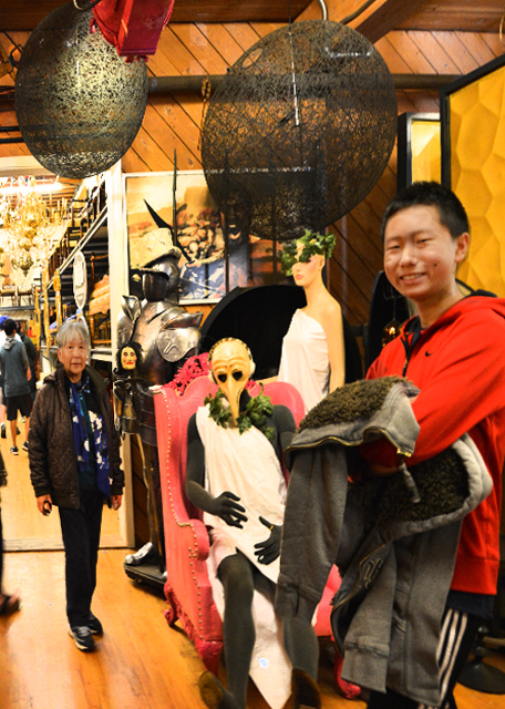 1759873050895519.jpg 2016-12-27_Prop House_Plague Doctor.jpg