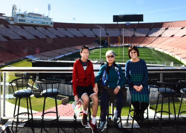 2016-12-27_Los Angeles Memorial Coliseum_Inside-40001.JPG