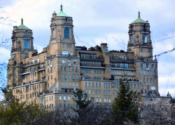 2024-04-06_Bldg_The Beresford in Renaissance Revival (1929)0001.JPG