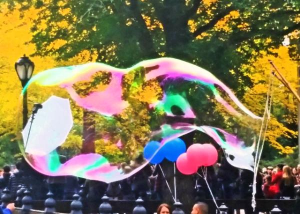 2015-10-24_Mega Soap Buble0001.JPG