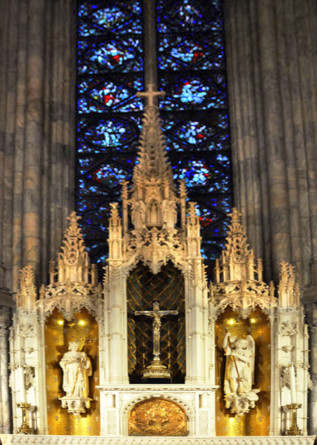 1760462819376506.jpg 2023-12-08_St. Patrick's Cathedral_St Louise & St Michael_ the Archangel0001.JPG