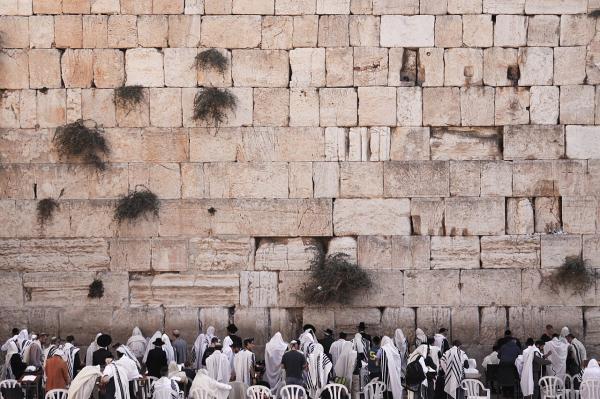 Western_Wall_2016.jpg