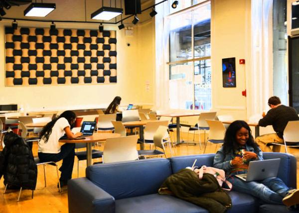 2022-10-22_NYU Tisch_Riese Lounge0001.JPG