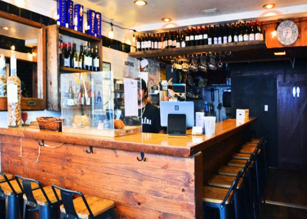 2022-10-22_Lena Greenwich Village on 1B W 8th St0001.JPG