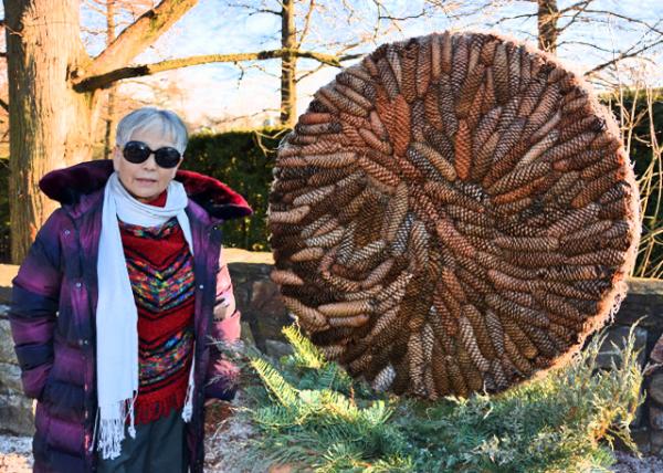 2017-01-01_Pine Cone Arbor 򻨼0001.JPG