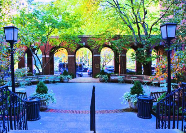 2022-10-22_NYU Vanderbilt Hall_Courtyard0001.JPG