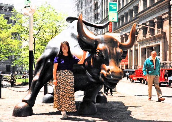 1994-05-07_Bowling Green_Arturo Di Modicas Charging Bull0001.JPG