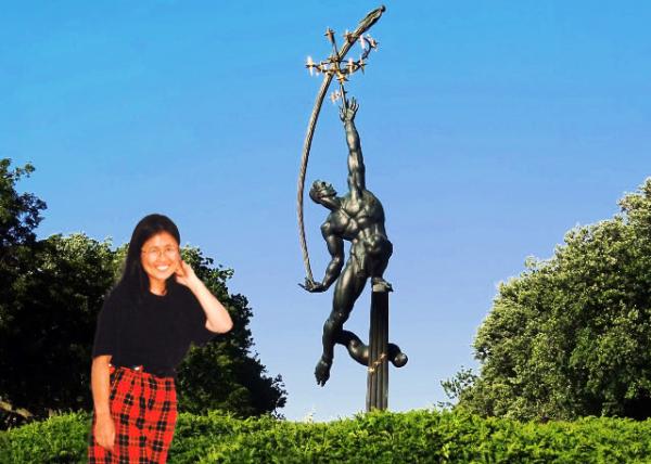 1996-08-03_Statute of The Rocket Throwere @ Flushing MeadowsCCorona Park0001.JPG