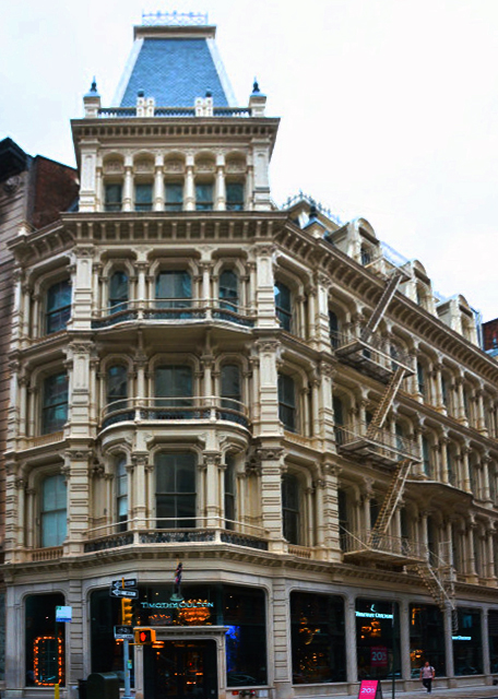 2022-09-25_901 Broadway_FormerLord & Taylor Bldg (1910)0001.jpg