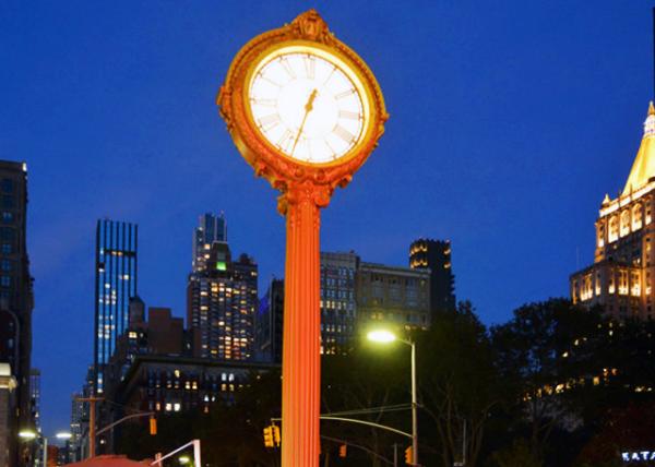 2022-10-22_1909 Cast-Iron Street Clock0001.JPG