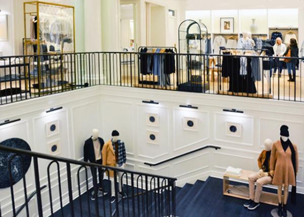 2022-10-22_160 5th Ave_Club Monaco_a Canadian-founded low-end luxury casual clothing retailer0001.JPG