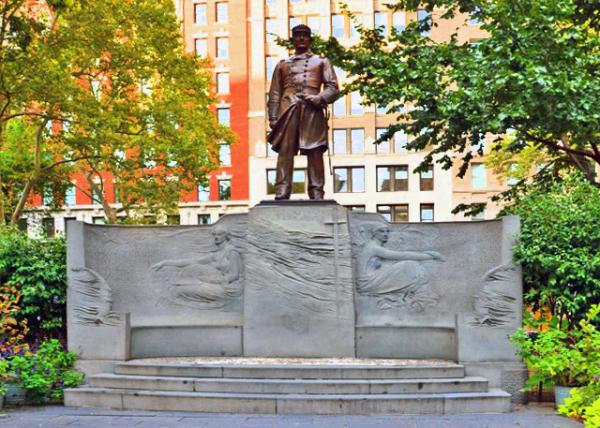 2022-09-25_Madison Sq Park_Statue of David Farragut0001.JPG