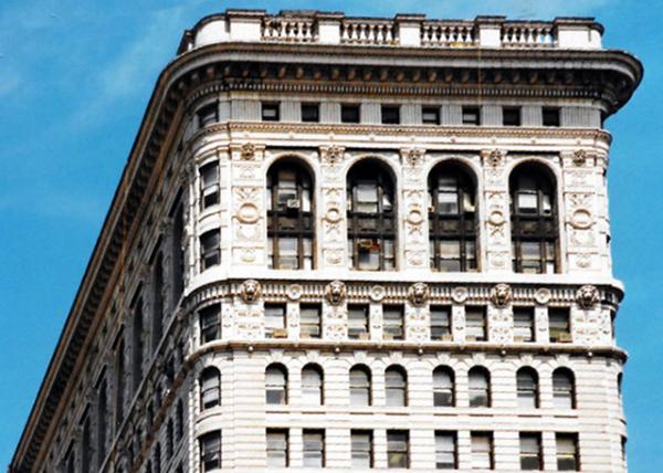 Flatiron Bldg (1902) in Renaissance Revival @ 175 5th Ave_Upper Stories in Clad w Glazed Terracotta0001.JPG