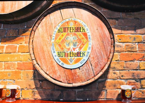 2022-09-25_935 Broadway_Harry Potter New York_Butterbeer0001.JPG
