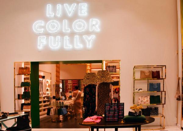 2022-09-25_WTC Oculus_Kate Spade Live Color Fully0001.JPG