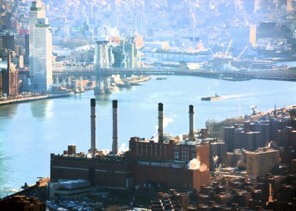 2024-12-14_53_Con Ed plant on the East River0001.JPG