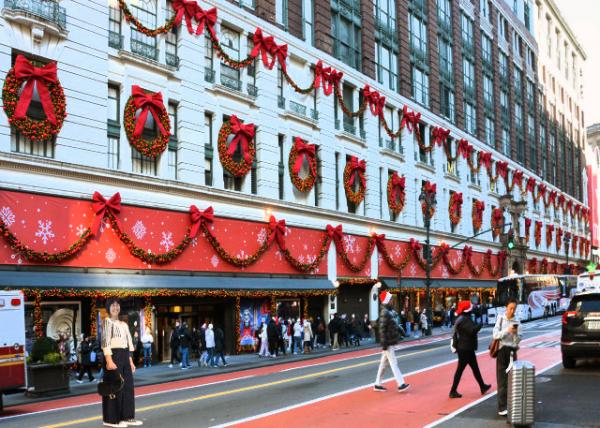 2024-12-14_00_Macy's Entrance-10001.JPG