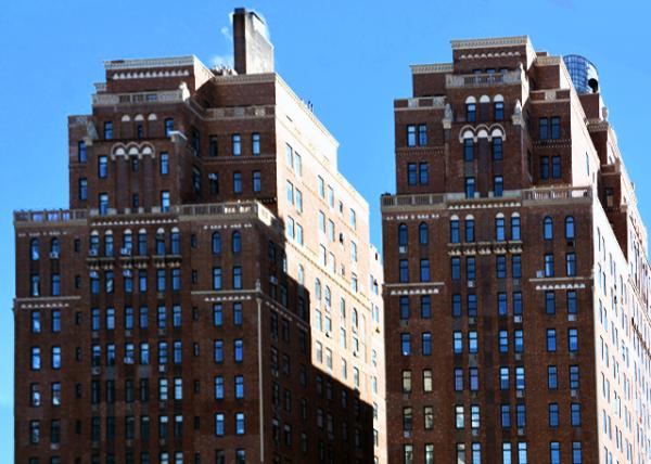 2025-02-22_08_London Terrace Garden vs Tower Largest Apt Bldgs in the World in 19300001.JPG