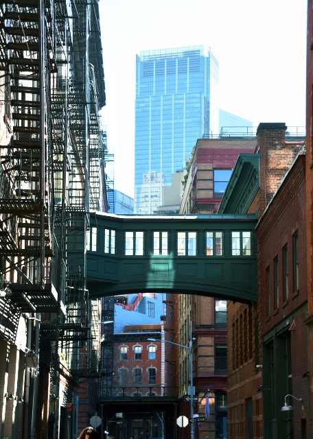 2025-02-22_41_9 Jay Townhouse & 67 Hudson Apt Joined by the Staple St skybridge0001.JPG