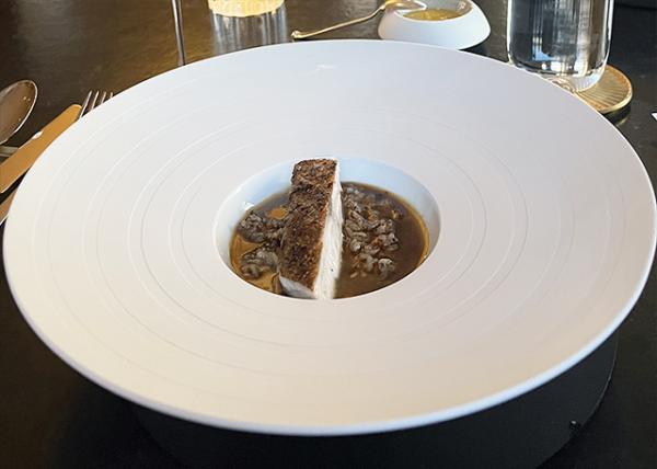 2025-10-18_11_Dry-aged Madai, Tsuyahime Dirty Rice, Coconutʽ޼סҬ.jpg